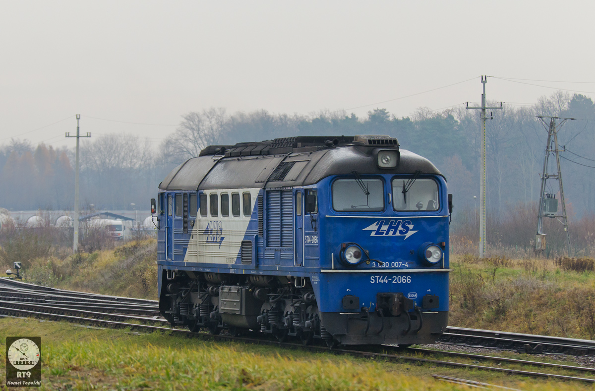 ST44-2066